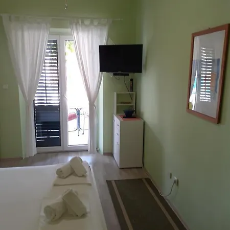 Vila Anka 2 Homestay Slano